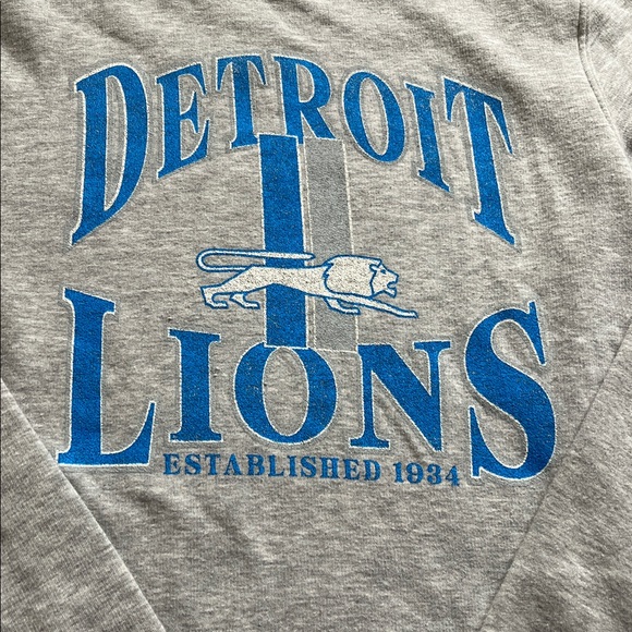 Fanatics Women’s Detroit Lions gray crew sweatshirt size small - Picture 2 of 7